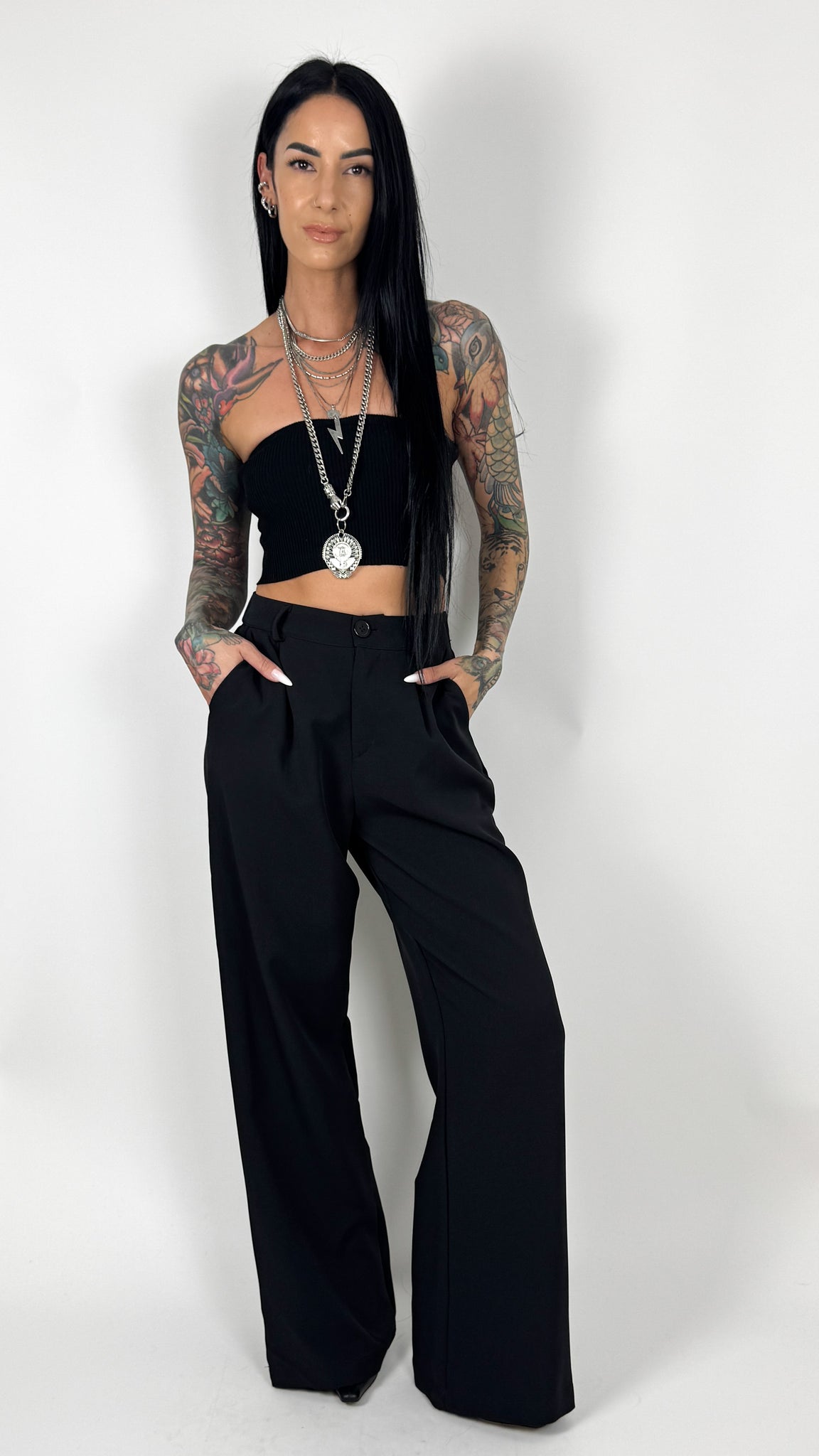 MUST HAVE HIGH WAIST TROUSERS